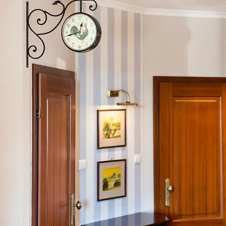Metro Wilanowska Homely Apartment Warsaw Exterior photo