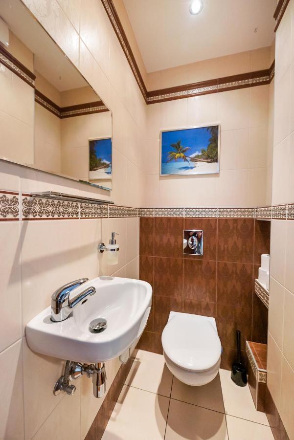 Apartment Metro Wilanowska Homely Warsaw